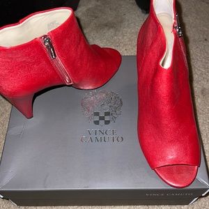 Red Vince Camuto Azalea Booties Size 8